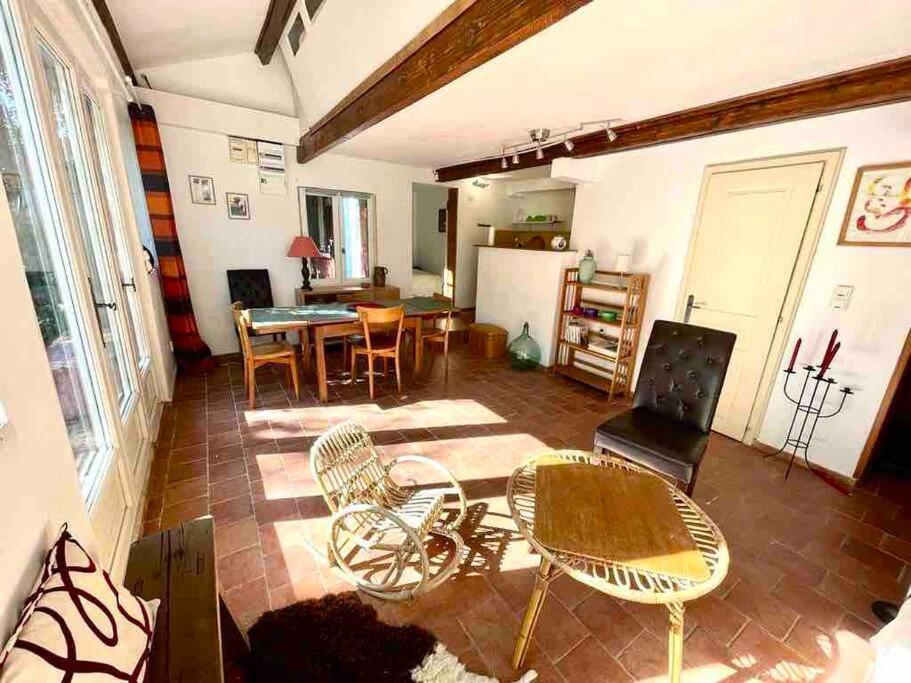 Charmante Maison Dans Jardin, Calme, 55M2- 2Ch, Metro, Tres Proche Paris Vitry-sur-Seine Eksteriør billede
